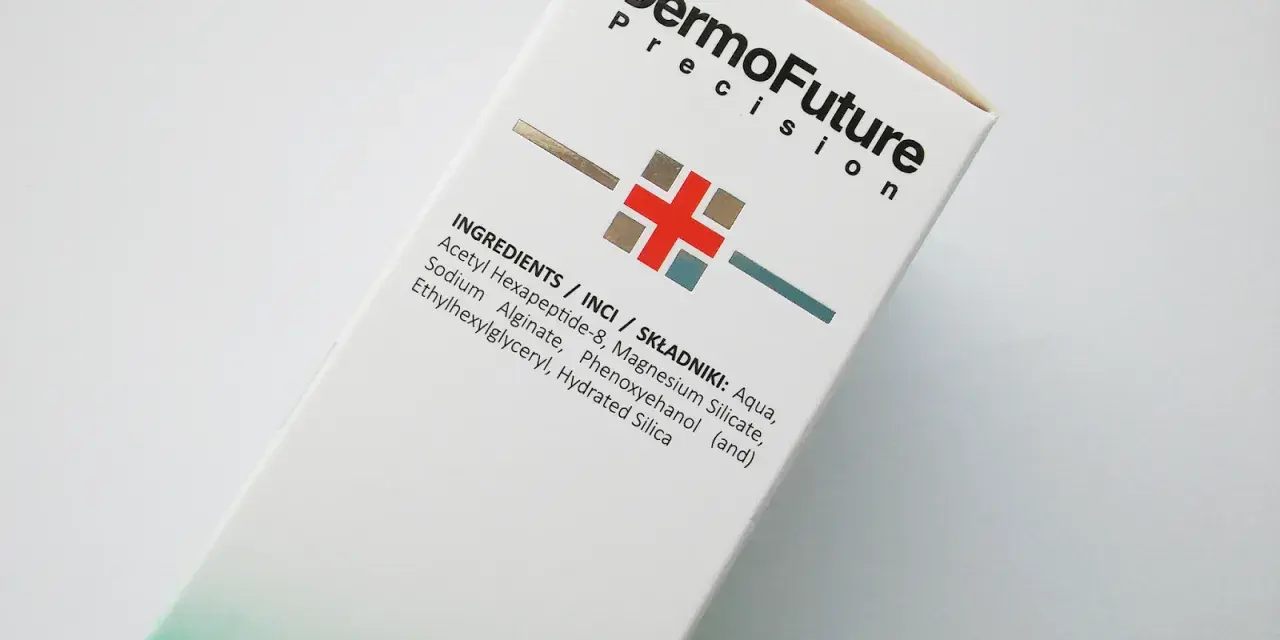 Dermofuture Witamina C: Opinie, skład, efekty. Czy warto kupić?