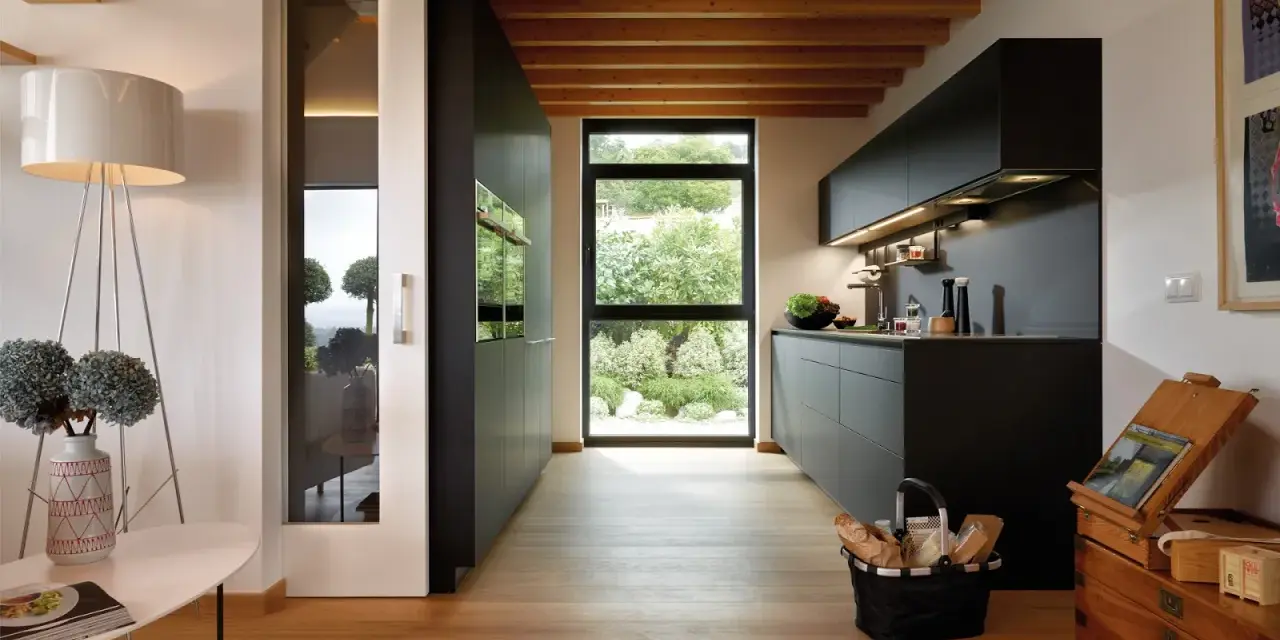 Cocinas rústicas modernas con encanto, combinando madera y diseño minimalista.