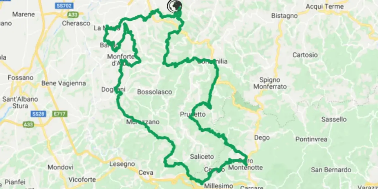 Mappa di un percorso in moto tra le Langhe, con tappe a Monforte d'Alba, Bossolasco e Millesimo.
