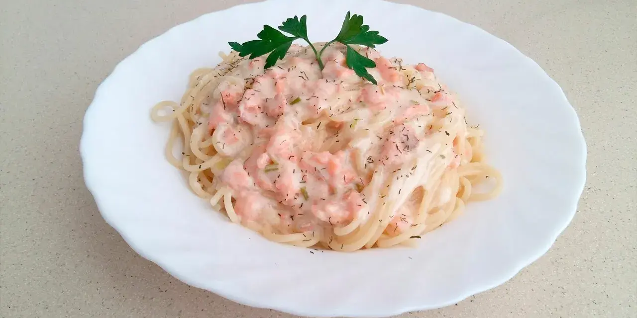 Tu Pasta con Salmón de 10: Recetas, Salsas y Secretos