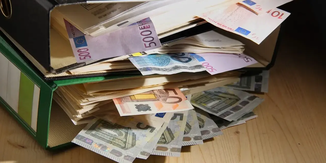 Jaka waluta w Austrii? Płać euro mądrze i oszczędzaj!