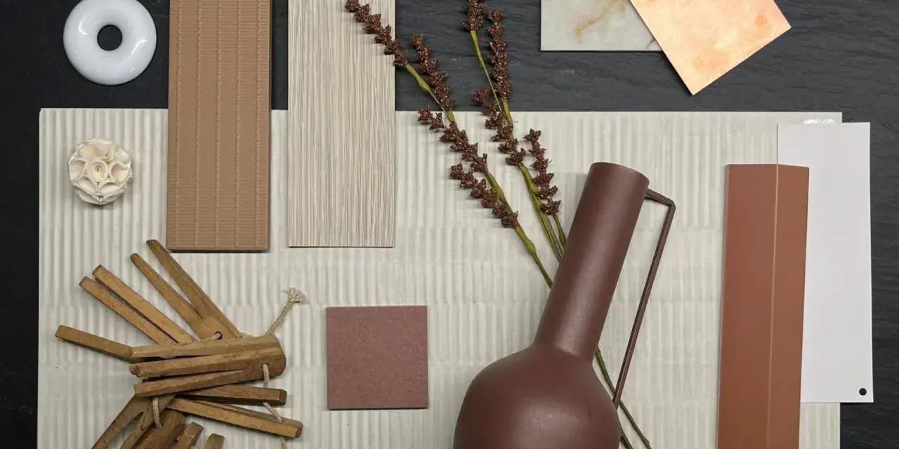Jak stworzyć moodboard weselny, unikając objawów braku spójności stylistycznej. Paleta barw ziemi, tekstury i naturalne materiały.