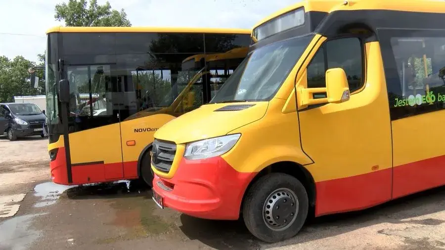 Płońsk: Przystanki autobusowe PKS, FlixBus i komunikacja miejska