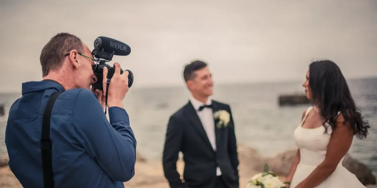 Fotograf czy kamerzysta na wesele? Jak wybrać i nie żałować?