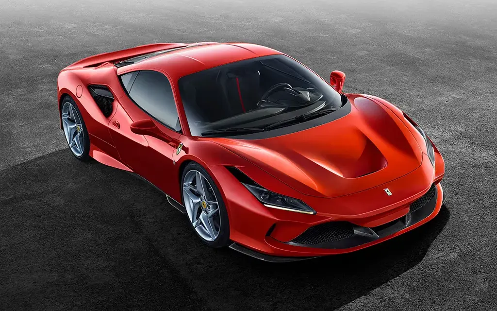 Ile kosztuje Ferrari F8 Tributo? Zaskakujące ceny nowych i używanych modeli