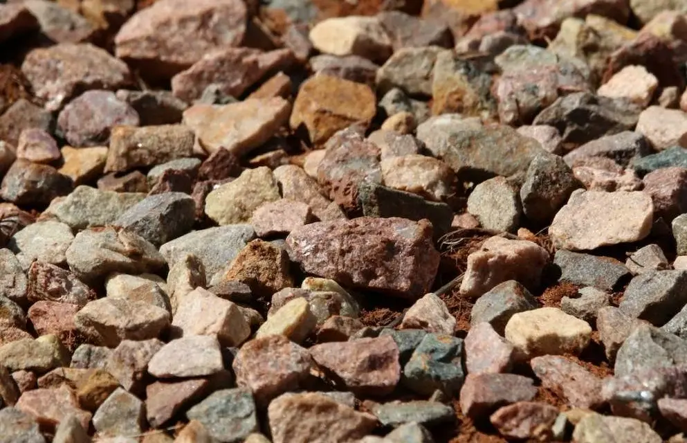 Jaki kamień na podjazd - wybierz trwały i estetyczny materiał