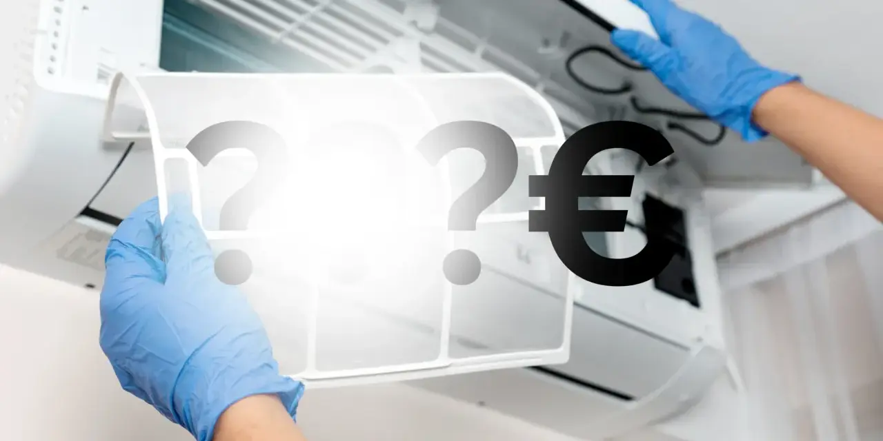 Hände in blauen Handschuhen entfernen einen Klimaanlagenfilter. Fragezeichen und ein Euro-Symbol deuten auf die **Klimaanlage reparieren Kosten** hin.
