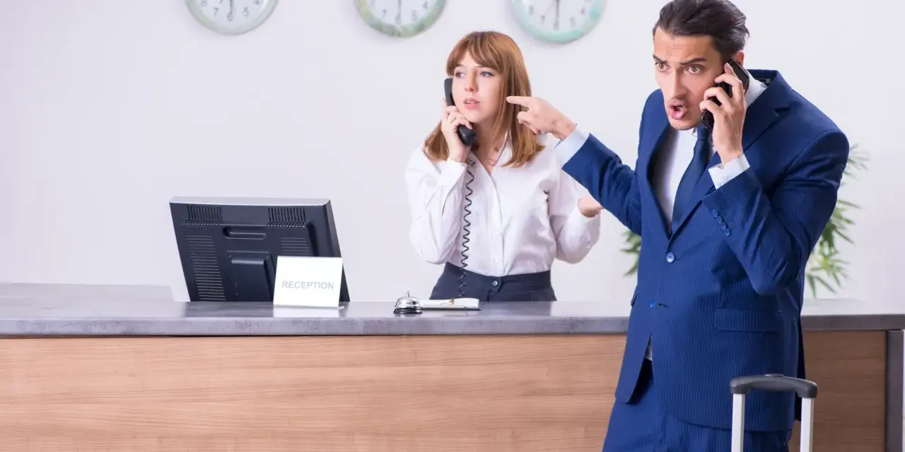 Goście w hotelu? Poznaj regulamin i uniknij wysokich kar!