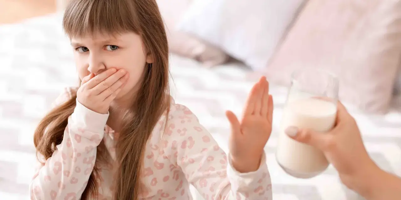Wymioty u dziecka: Jak pomóc i kiedy pilnie do lekarza?