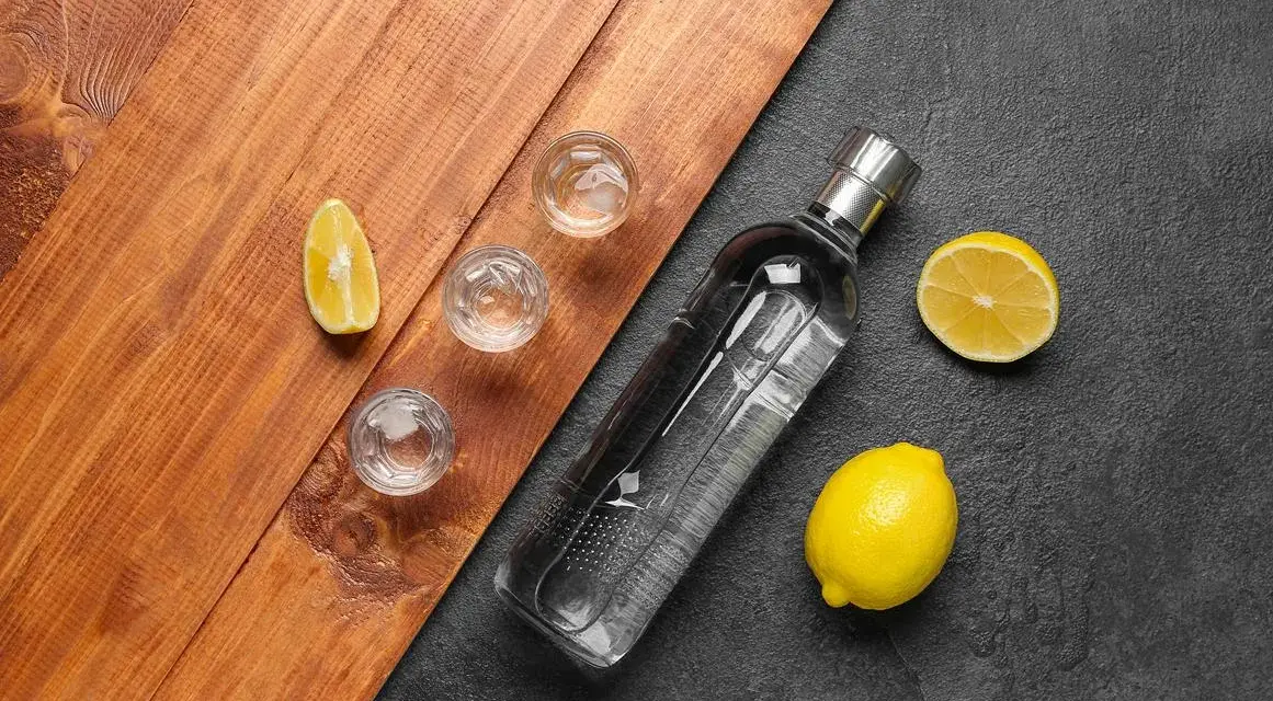 Najlepsze soki do wódki, które poprawią smak twoich drinków