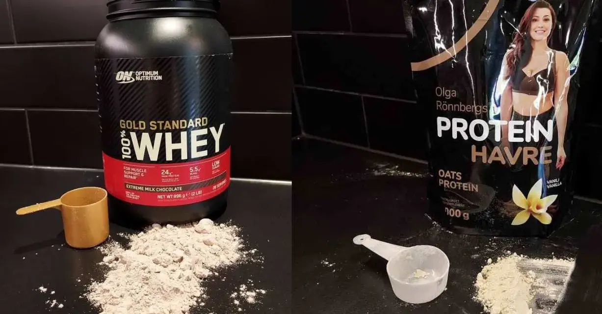 Jämförelse av whey 100 vs 80. En burk Optimum Nutrition Gold Standard 100% Whey och en påse Olga Rönnbergs Protein Havre.