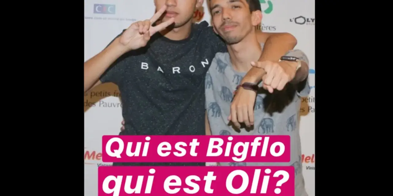 Les membres de Bigflo et Oli posent ensemble, l'un faisant un signe de paix. Qui est Bigflo, qui est Oli ?