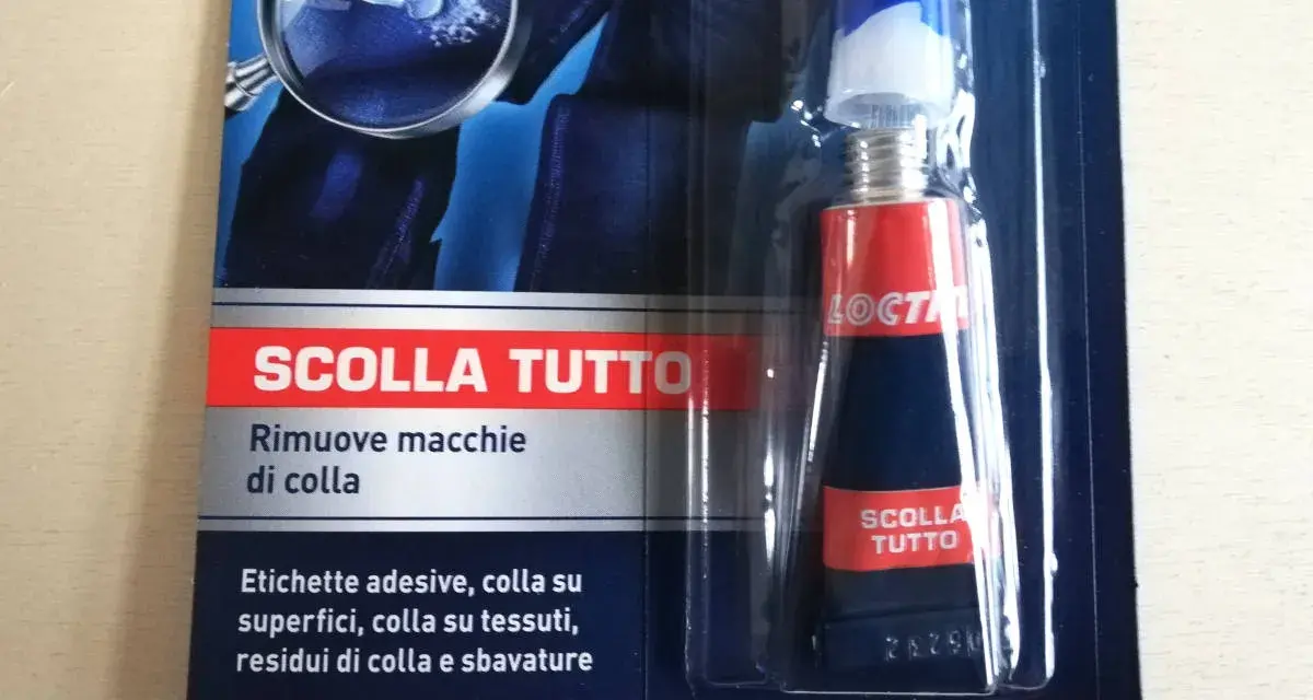 Come togliere la colla delle etichette dal vetro con questo prodotto universale. Rimuove macchie, residui e sbavature.