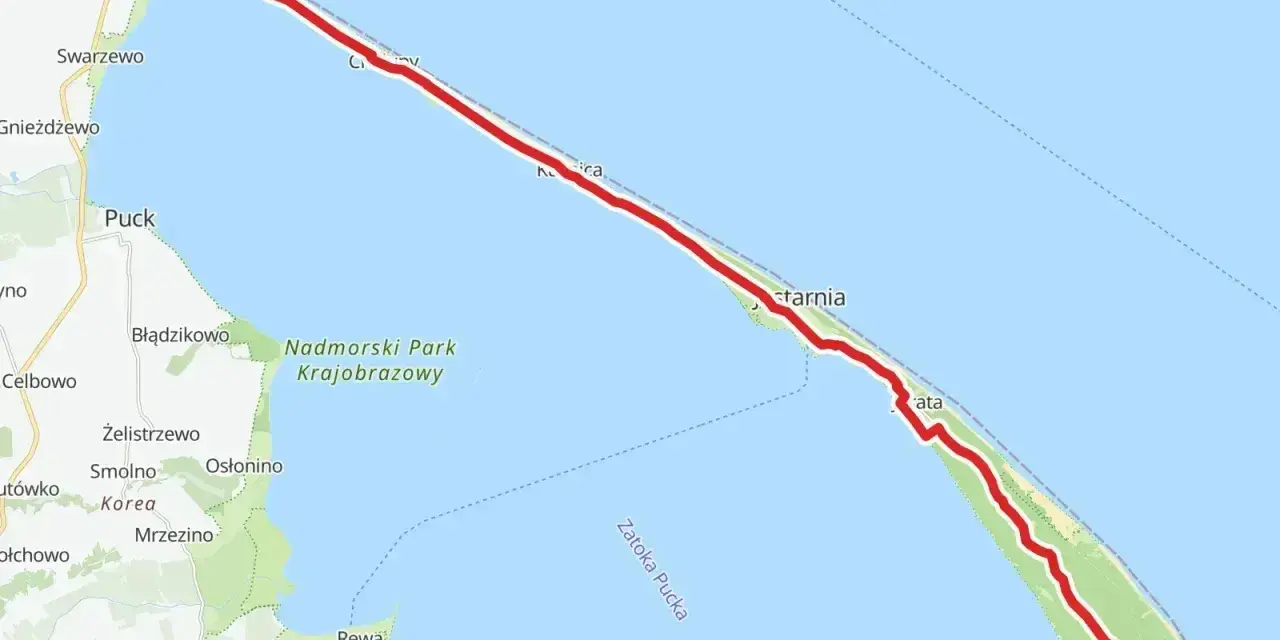 Trasa rowerowa EuroVelo biegnie przez Półwysep Helski od Władysławowa do Helu, wzdłuż Zatoki Puckiej.