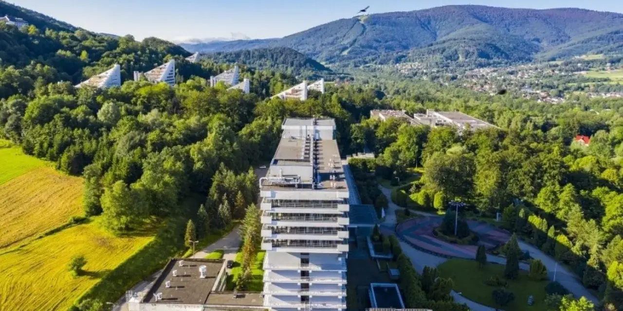 Co jest potrzebne na rehabilitację? Gotowa lista do sanatorium i nie tylko