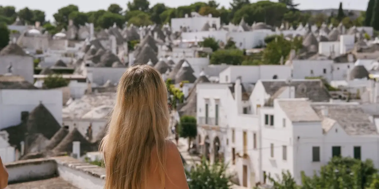 Gdzie zjeść w Alberobello? Odkryj najlepsze lokale i smaki