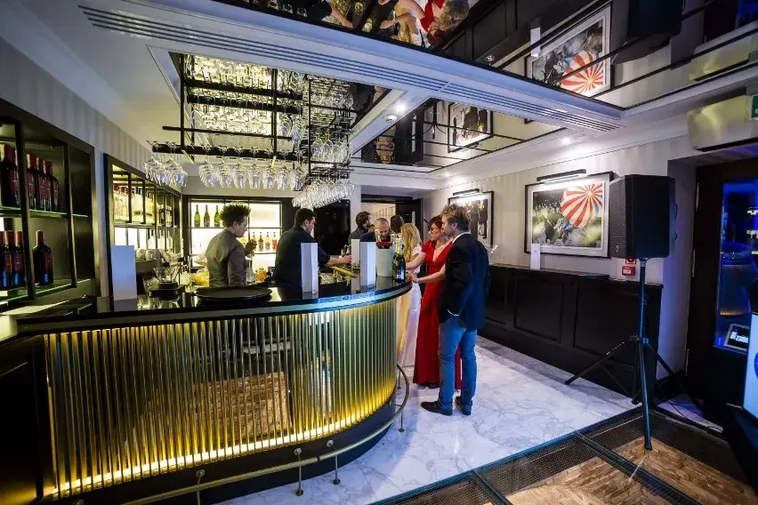 Hotel Sixty Six zamknięty: poznaj powody i co powstanie w tym miejscu
