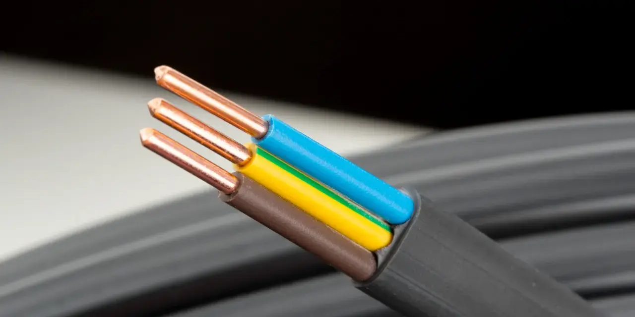 Skuteczna naprawa wiązki elektrycznej w samochodzie - uniknij kosztów
