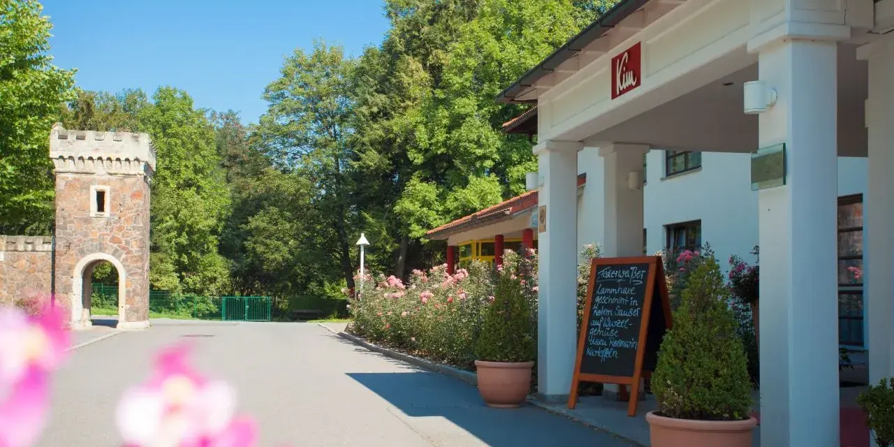 Hotel Kim im Park Dresden - Idealne miejsce na relaks i zwiedzanie