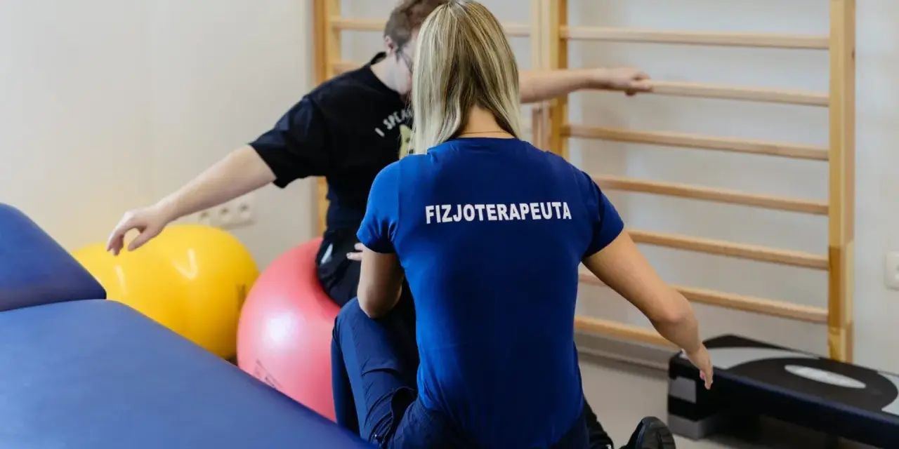 Złamanie kości: Jak skutecznie uśmierzyć ból i przyspieszyć zrost?