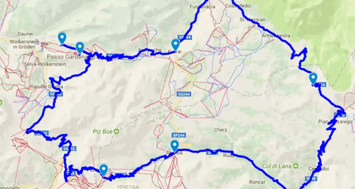 Mappa del percorso ciclistico che include il passo selva, con tappe segnate da puntatori blu tra Selva di Val Gardena, Passo Gardena e Col di Lana.