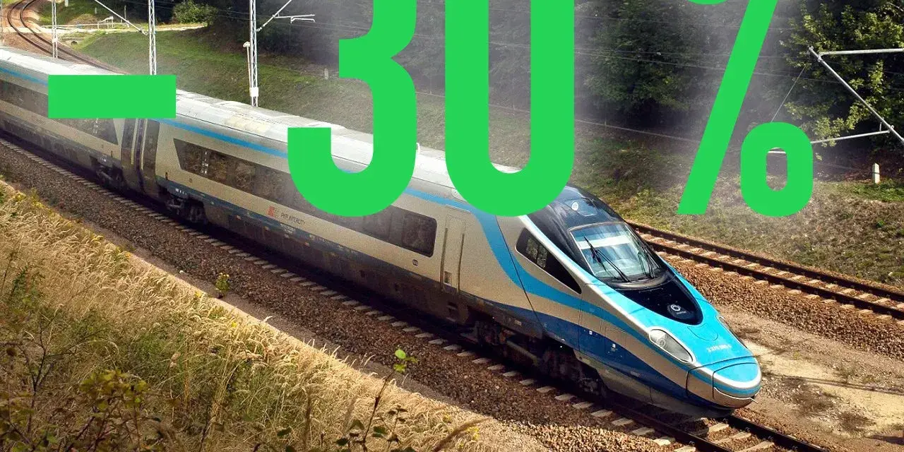 Pociąg Pendolino z napisem -30%. Podróżuj taniej z bliskimi, jak kupić bilety.