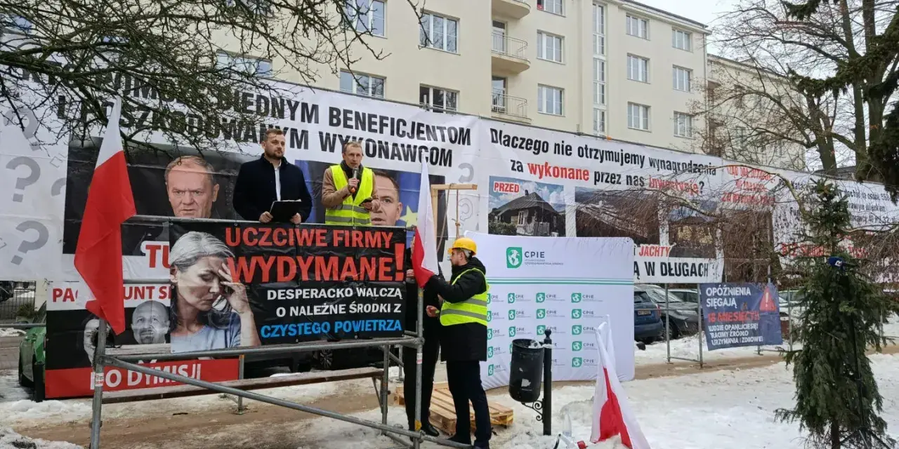 Uczciwe firmy walczą o należne środki z czystego powietrza, bo nie dostały pieniędzy.