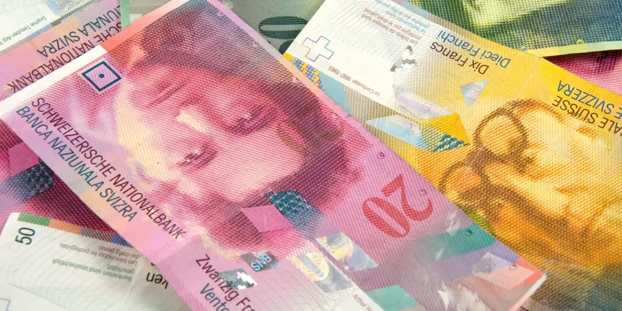 Upadłość biura podróży? Sprawdź, jak odzyskać pieniądze i co robić