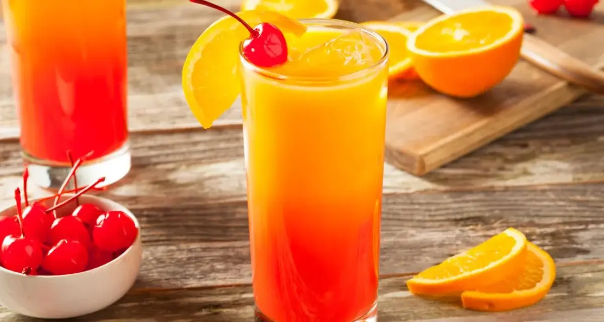 Screwdriver: Jak zrobić idealny drink z wódki i soku?