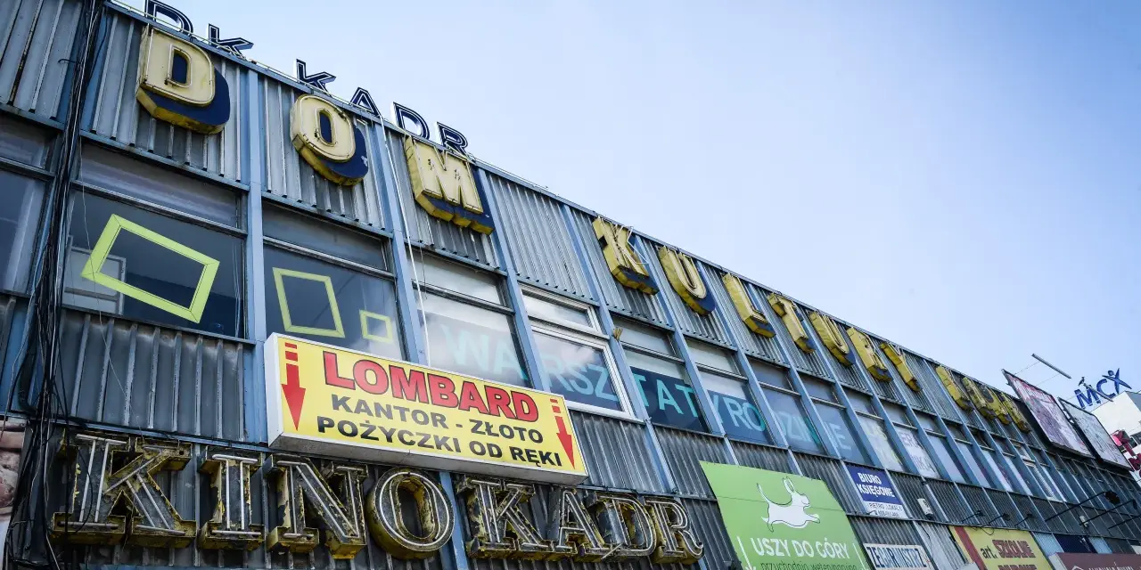 Czy zeby sprzedac cos w lombardzie trzeba miec 18 lat? Oto prawda