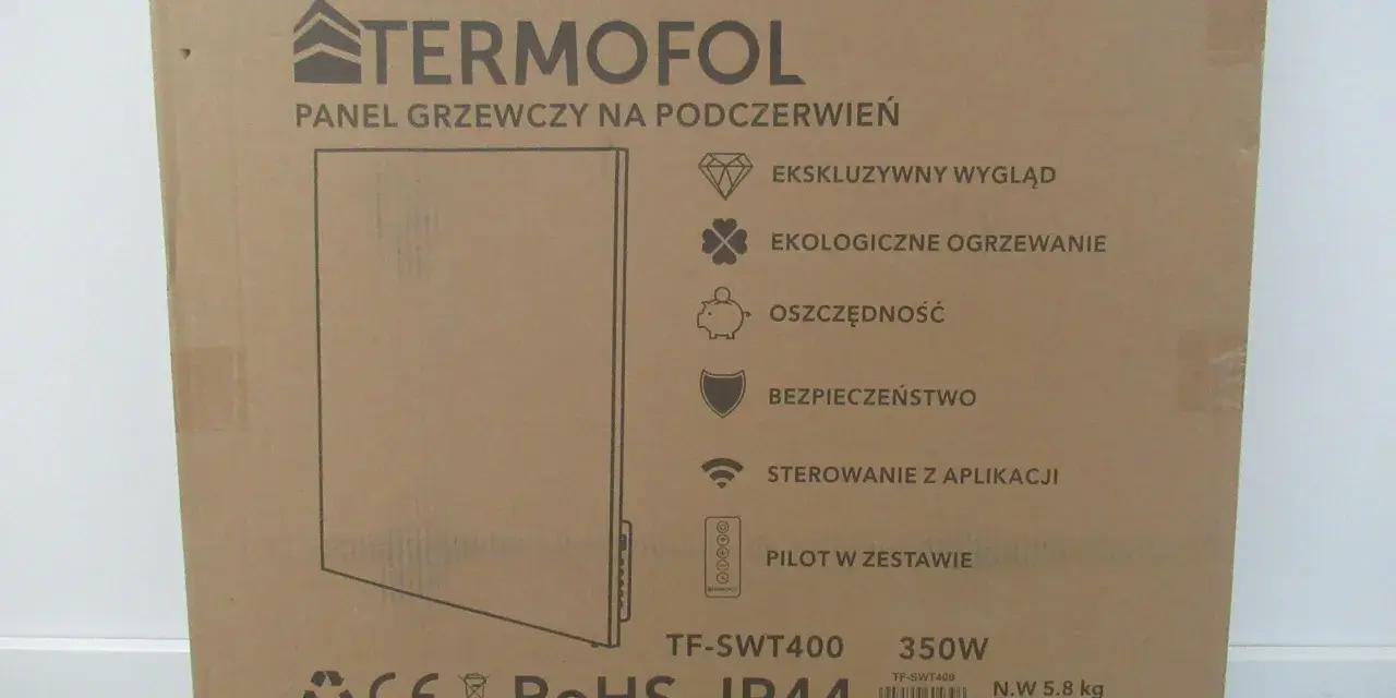 Kartonowe opakowanie panelu grzewczego na podczerwień Termofol. Choć nie widać wad, opakowanie sugeruje ekologiczne i oszczędne ogrzewanie.