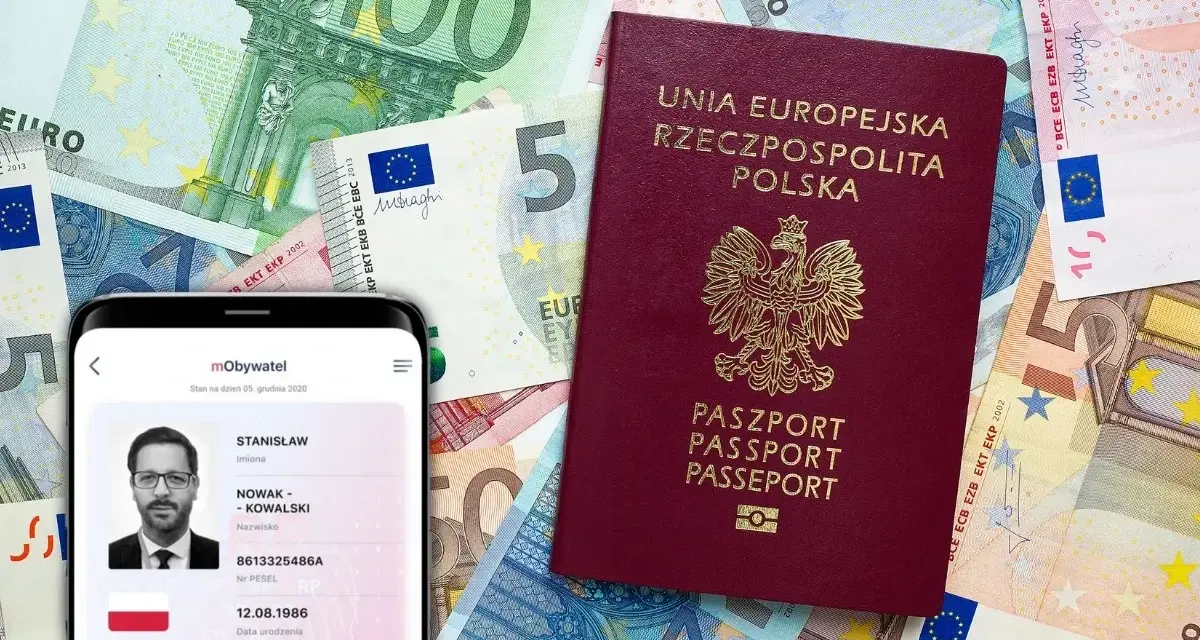 Paszport w mObywatel? Nie, ale mDowód działa! Co z podróżami?