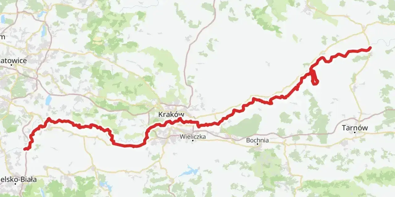 Mapa z zaznaczoną trasą Velo Raba, biegnącą od okolic Bielska-Białej przez Kraków, Bochnię aż po Tarnów.