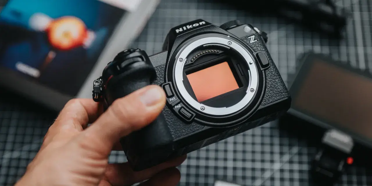 Najlepsze cyfrowe lustrzanki Nikon: porównanie modeli i funkcji