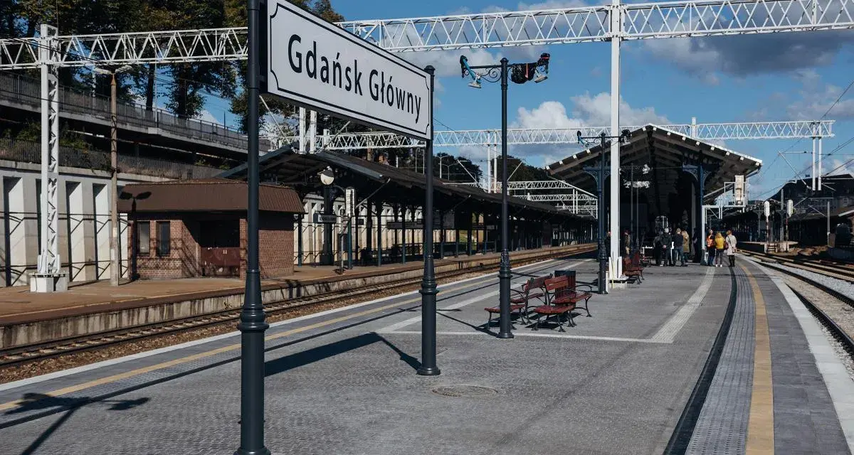 SKM Gdańsk Główny: Peron 3, bilety i wskazówki dla podróżnych