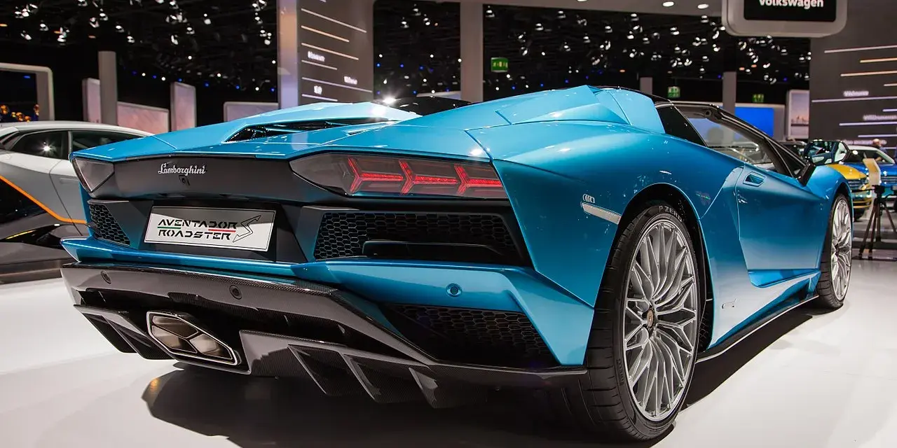 Ile kosztuje ubezpieczenie lamborghini aventador? Poznaj zaskakujące ceny