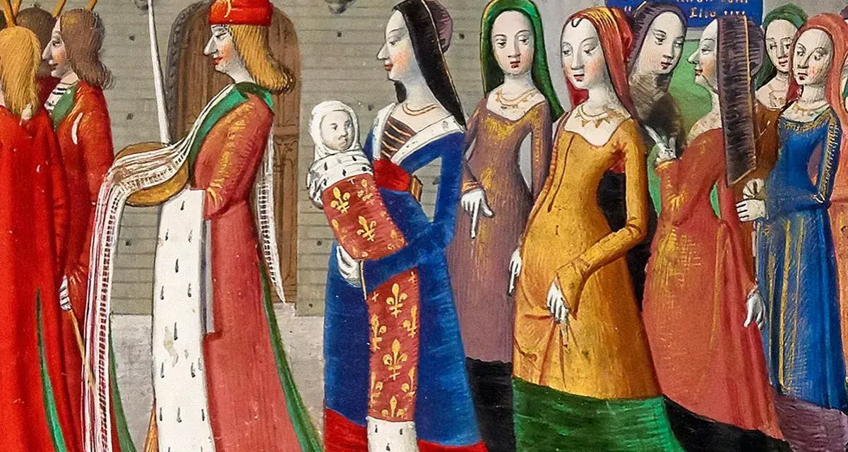 En procession från medeltiden år. En kunglig familj med barn bär rika kläder.