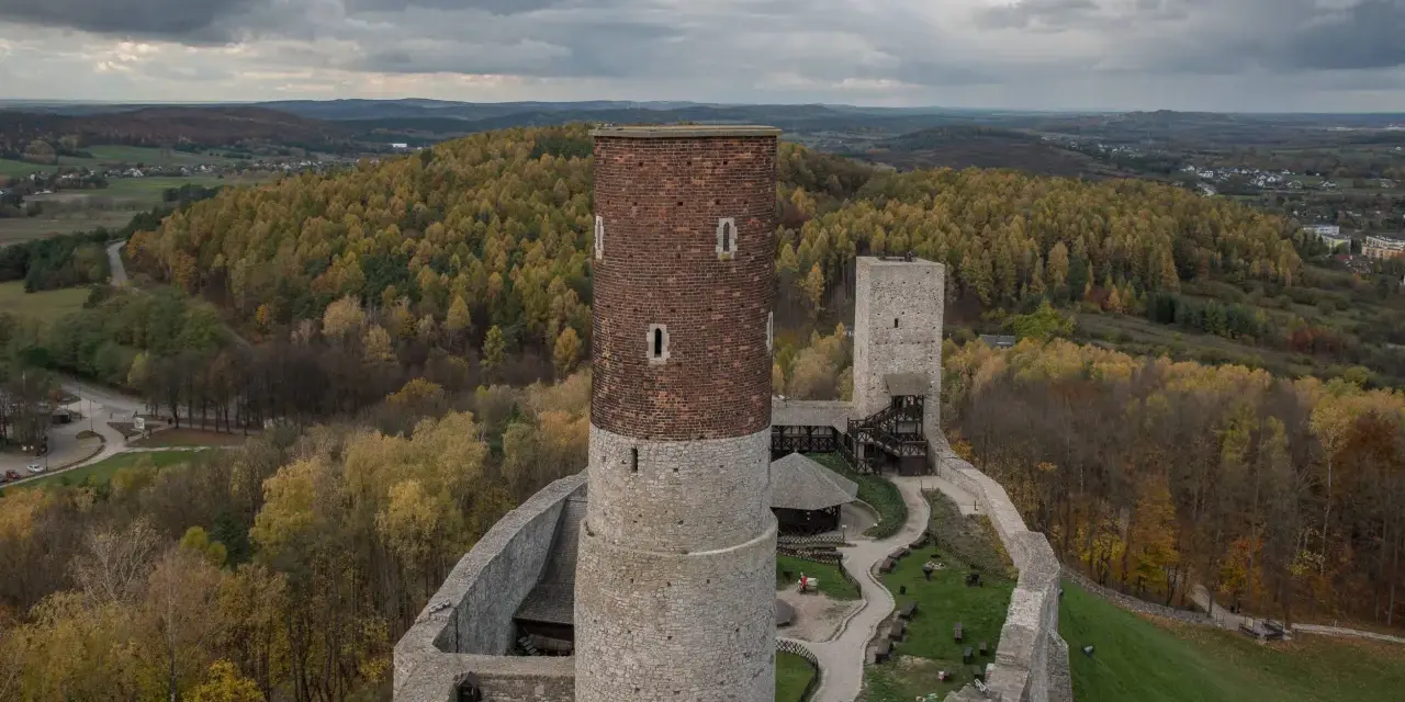 Góry Świętokrzyskie: TOP atrakcje i przewodnik. Zaplanuj niezapomnianą wycieczkę