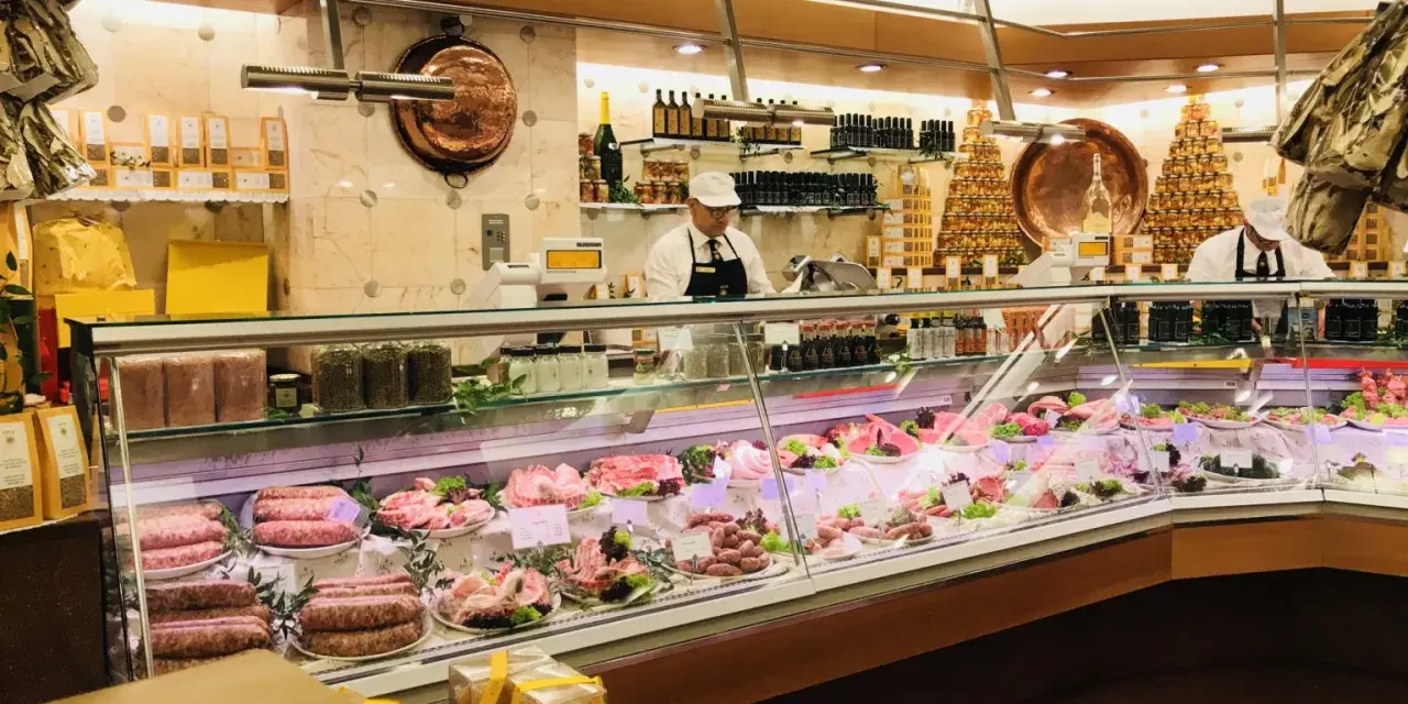 Peck Milano: guida completa. Cosa comprare e dove mangiare?