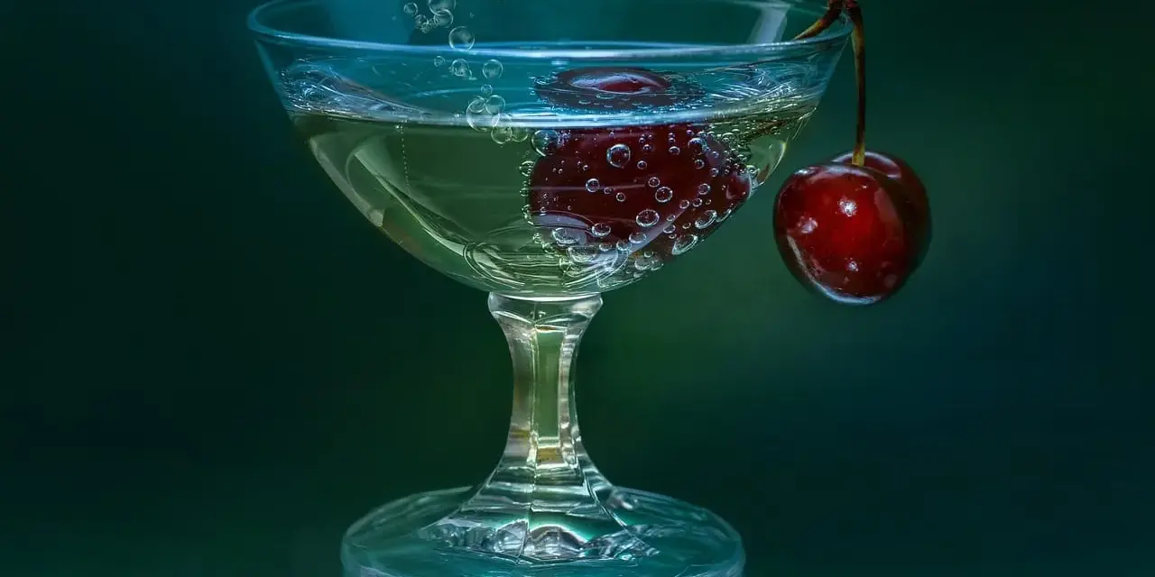 Domowa Nalewka Wiśniowa: Prosty Przepis Krok po Kroku