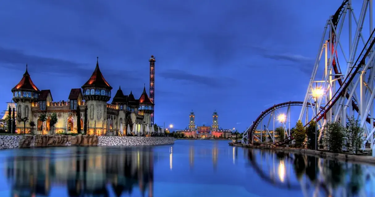 Rainbow MagicLand: attrazioni, spettacoli e come saltare le code