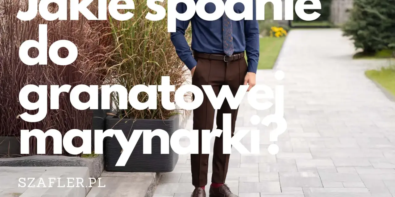 Mężczyzna w granatowej koszuli i brązowych spodniach, idealny zestaw: jakie spodnie do granatowej marynarki? Szafler.pl.