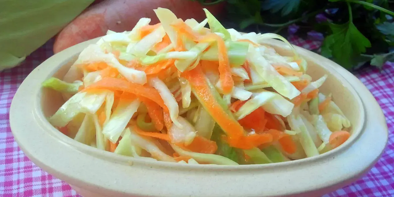 Kapusta jak z chińskiej restauracji? Odkryj sekret chrupkości!