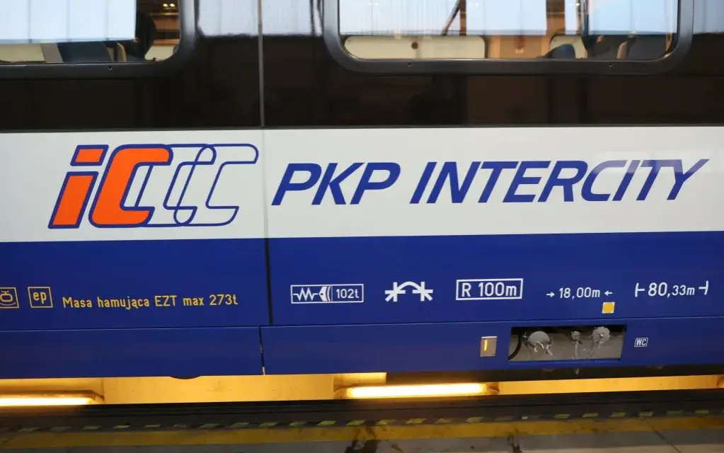 Czy można kupić bilet u konduktora Intercity? Sprawdź ważne informacje