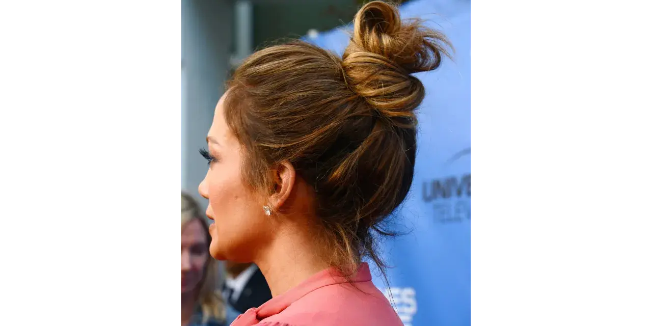 Fettiges Haar? Schnelle Frisuren & Tricks für jeden Bad Hair Day