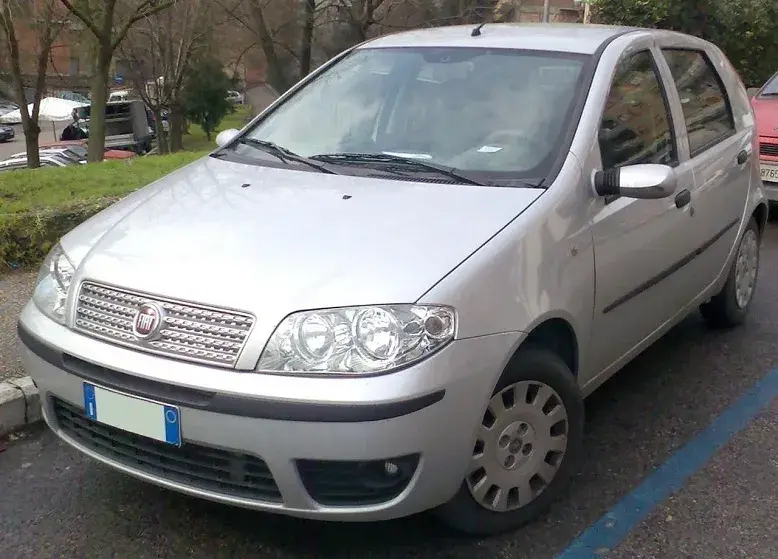 Pojemność baku Fiat Punto: co musisz wiedzieć o wersjach i silnikach