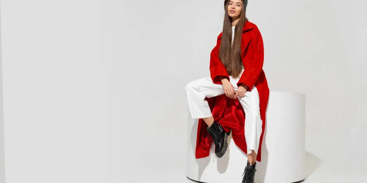 Jak dobrać buty do płaszcza, by zawsze wyglądać stylowo i modnie