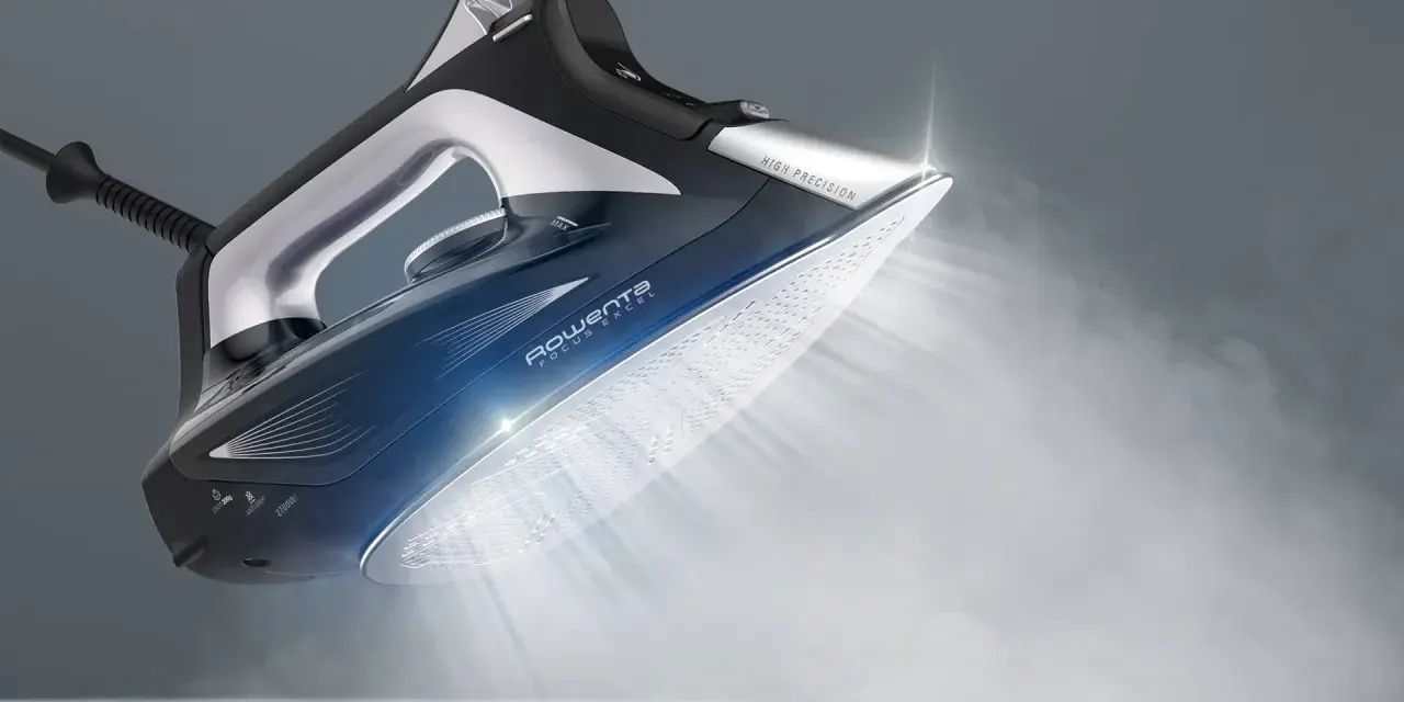 Ferro da stiro Rowenta Focus Excel da 2700W, per capire un buon ferro da stiro quanti watt deve avere, guarda la sua potenza.