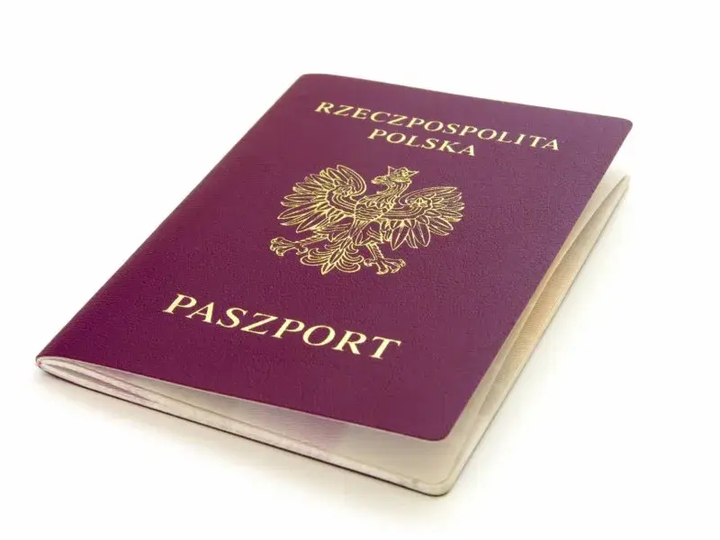 Ile trwa wyrobienie paszportu? Terminy, opcje, jak uniknąć opóźnień