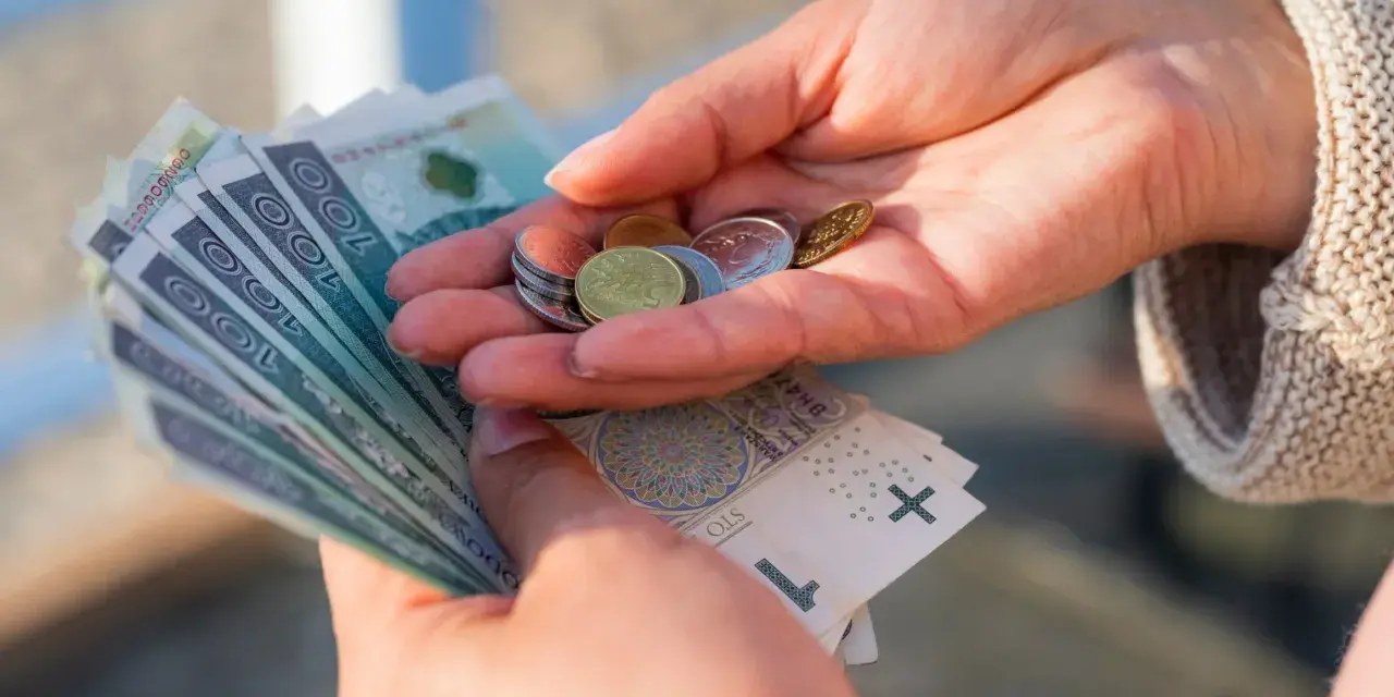 Staż z Urzędu Pracy 2026: Ile faktycznie dostaniesz na rękę?